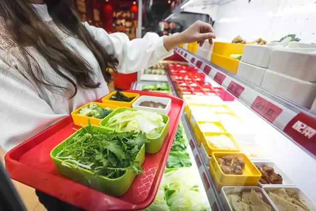 欢辣啵啵鱼锅都卖没了，来看看有什么好吃的！