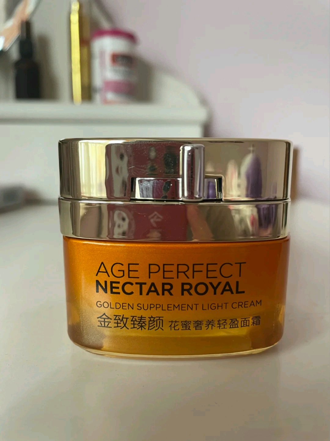 有哪些面霜美白还抗老？欧莱雅抗初老，OLAY美白，颐莲亮肤