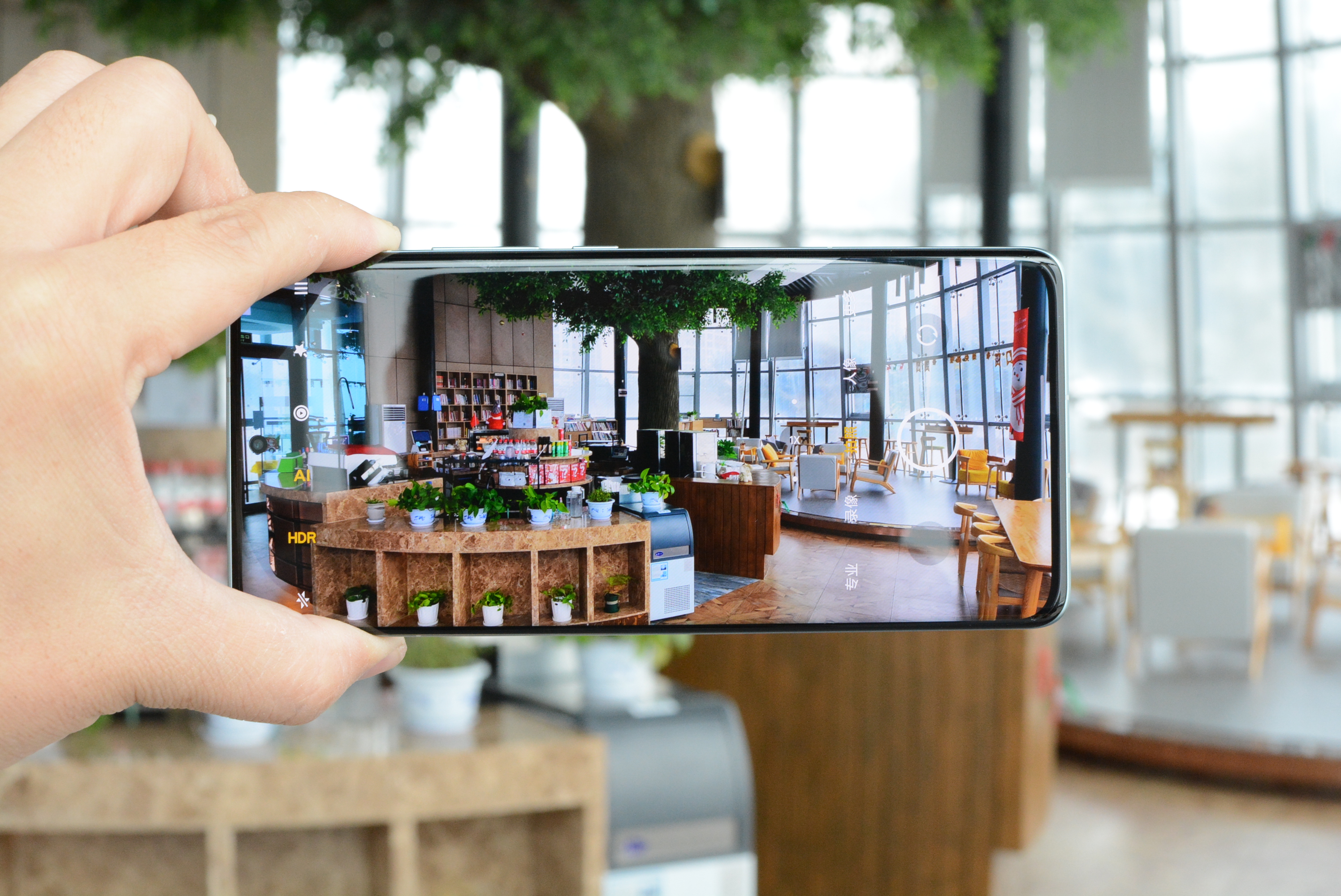 小米12系列上手体验，不吹不黑，真能打得过苹果吗？