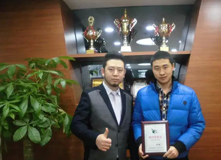 逸果饮品店开启创业者的财富人生