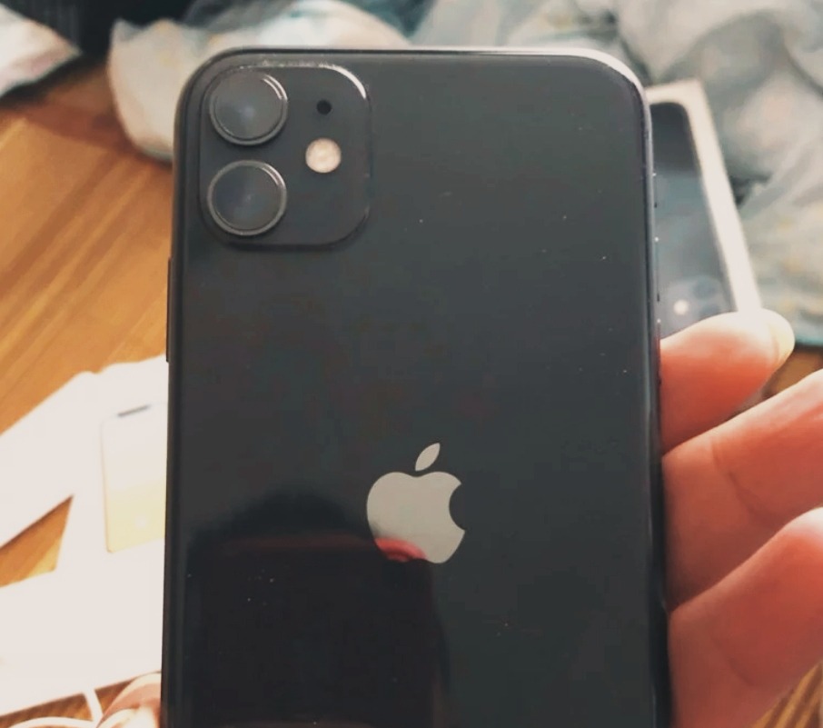 iPhone11简单上手，发热仍严重，整机体验让人唏嘘