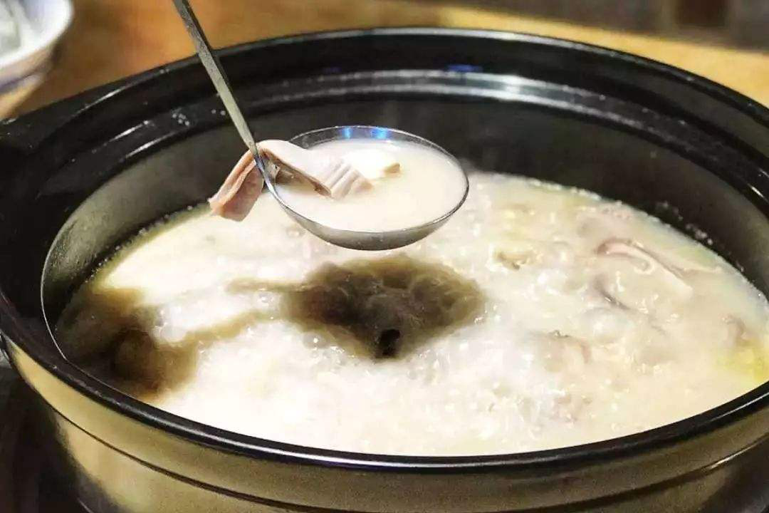 八味养生咕噜鱼火锅加盟费是多少？