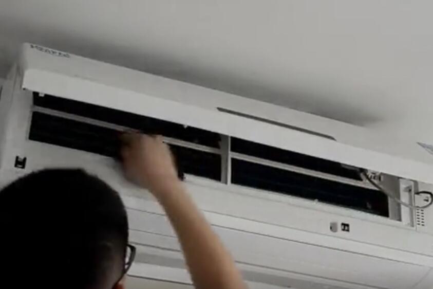 家用空调深度清洗标准流程大曝光，日常中你也是这么操作么？