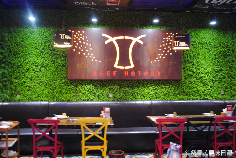 先吃后涮的火锅，一锅两头牛，吃过吗？