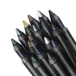什么牌子的眼线笔好用持久 ？推荐新手必选的眼线笔