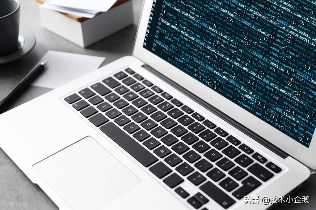 C语言进阶：函数指针的定义与使用