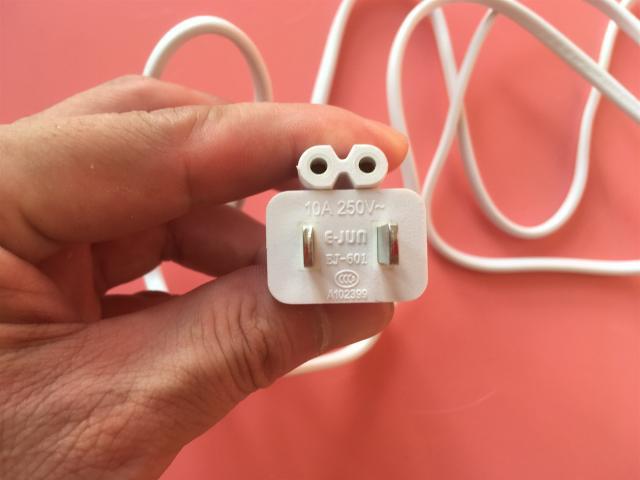 iPad快充进化史：200元的75W多口桌面充电器，你值得一试