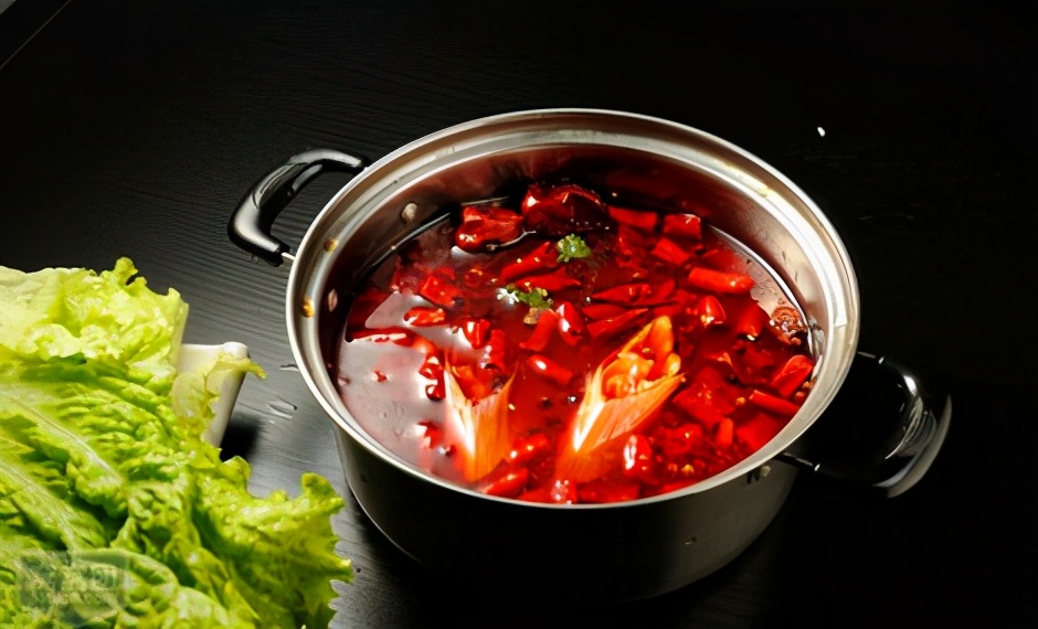 王小锅旋转小火锅：想吃即养生又美味的旋转火锅吗