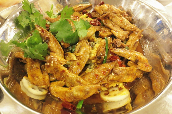 火爆榕城的正宗重庆串串香