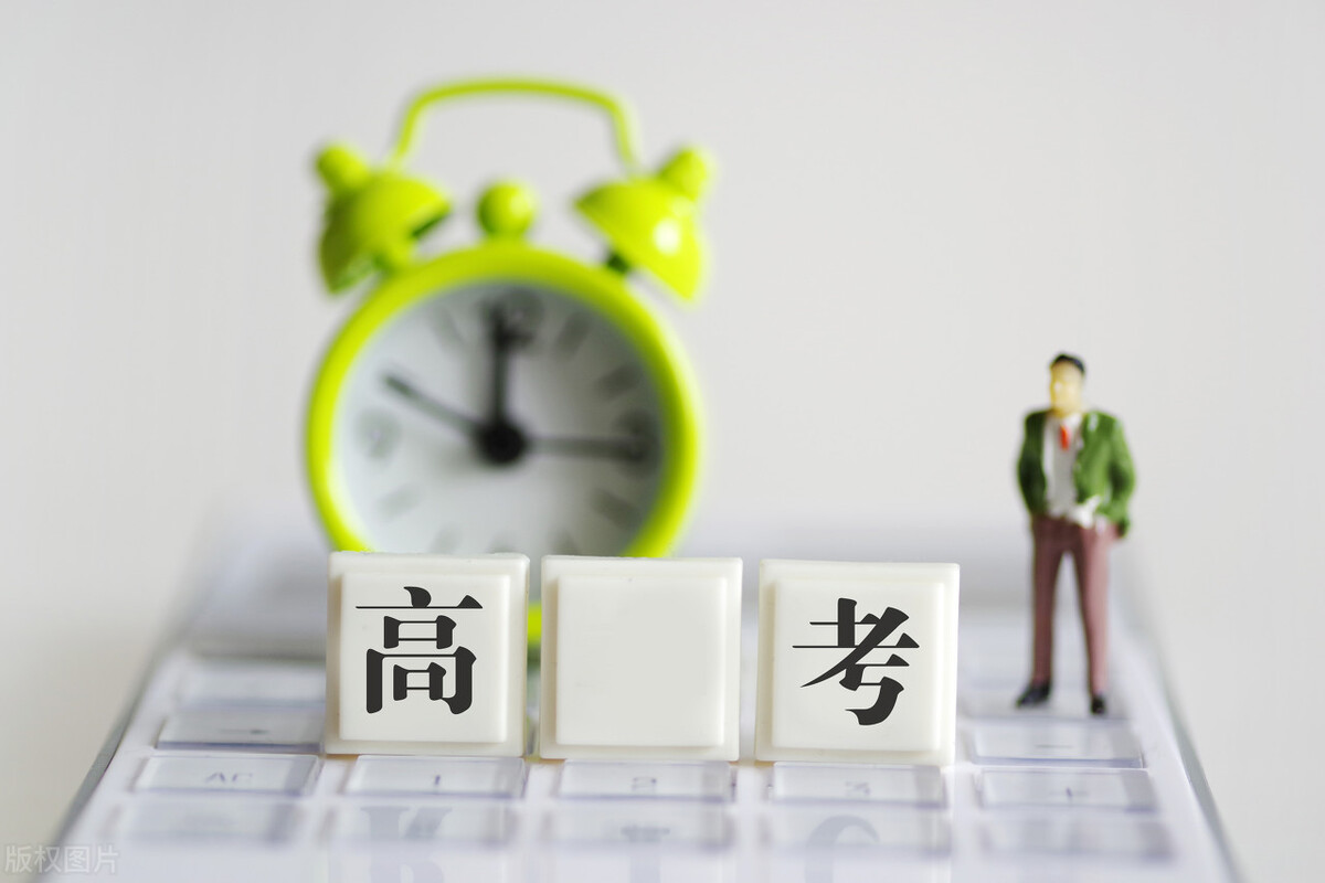 我，90后女研究生，代购8年月入5万，买了100万的宝马130平的房子