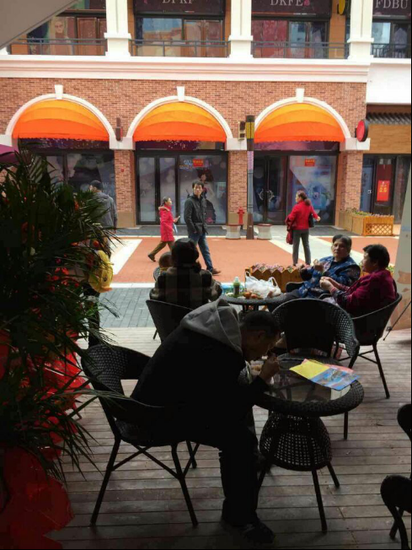 柳州新发现：御品贡茶排队热卖的背后