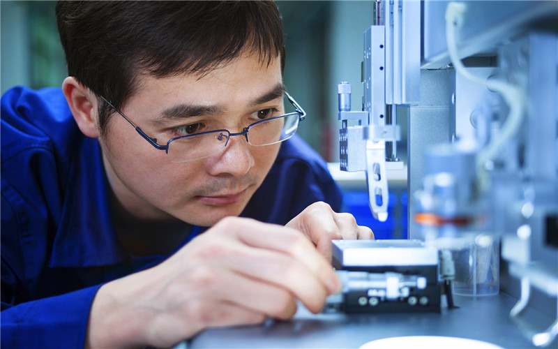 有项目没有资金，一个创业失败者，如何才能继续创业呢？