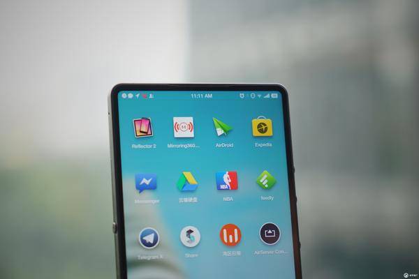 坚果 3 体验：这部小而美的千元机，拥有的不只是性价比