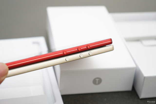 坚果3评测：轻薄长续航全面屏 售价1299元起