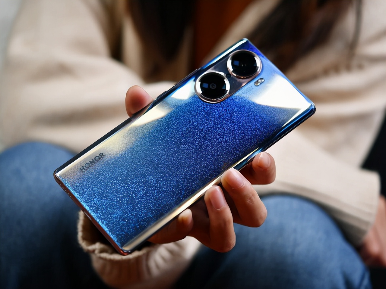 升级的不止颜值 荣耀60 Pro全面评测