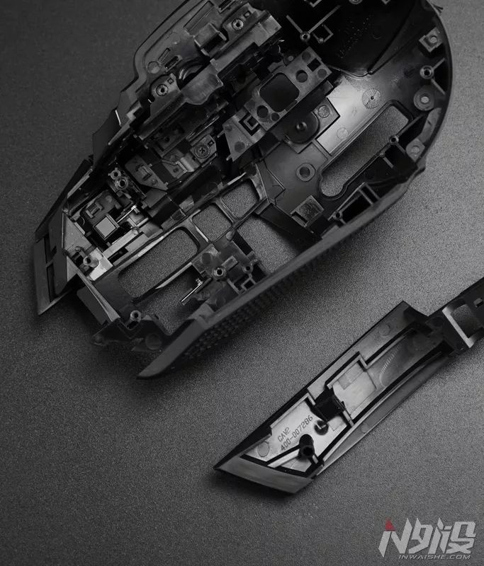 罗技G502 LIGHTSPEED无线游戏鼠标拆解分享