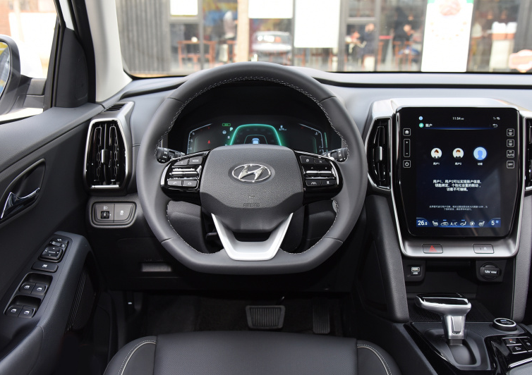 ix35走出V型反转，伊兰特月均破万，现代汽车是否该偷着乐？