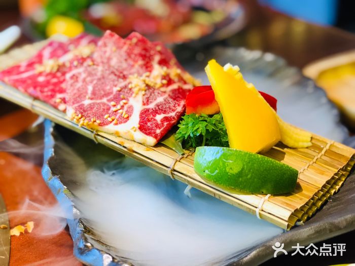 日韩烤肉大盘点，白石的烧肉酒场好评第一