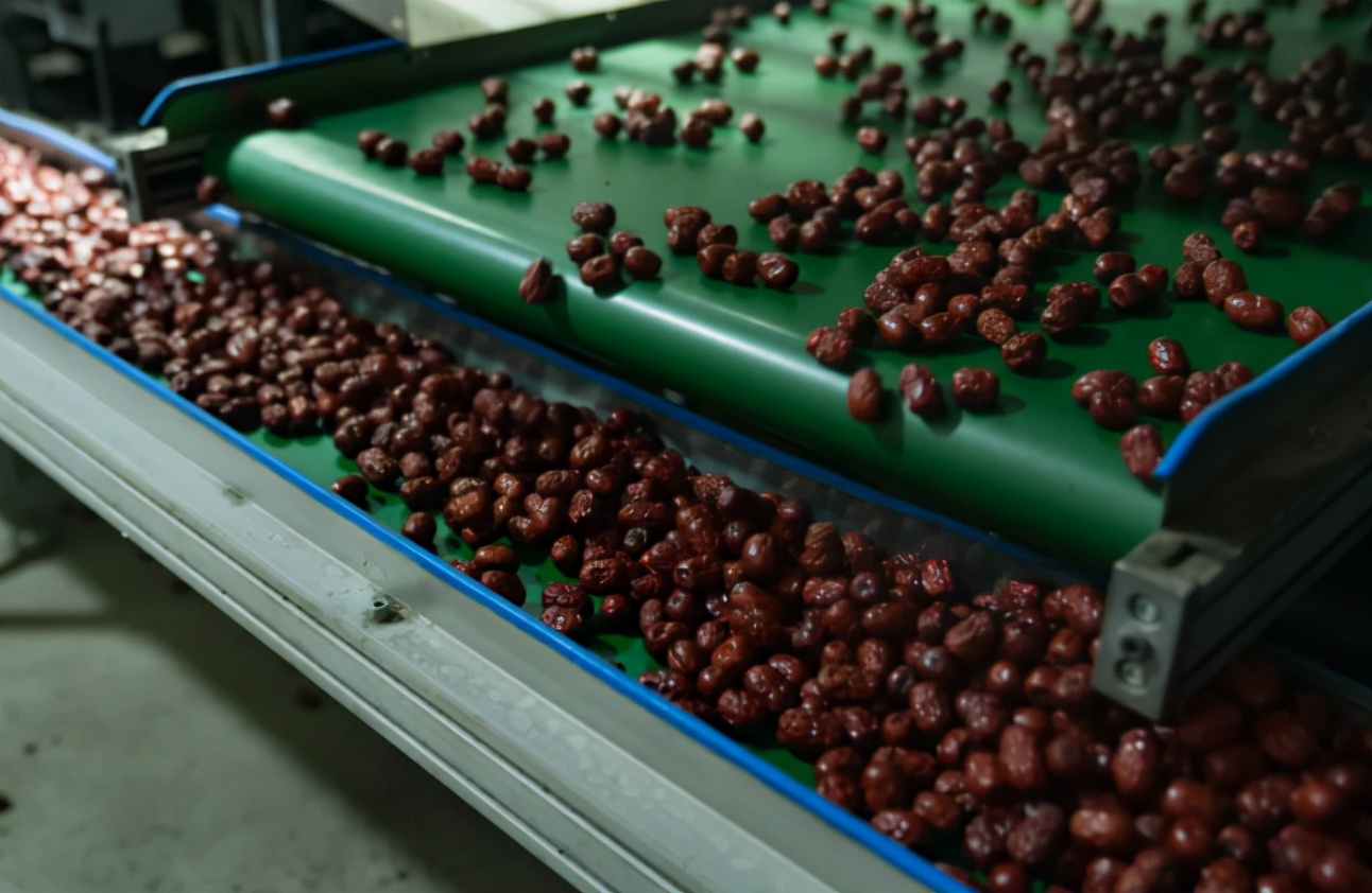 不包邮也能网销百亿，新疆产品的火，美国人拦不住