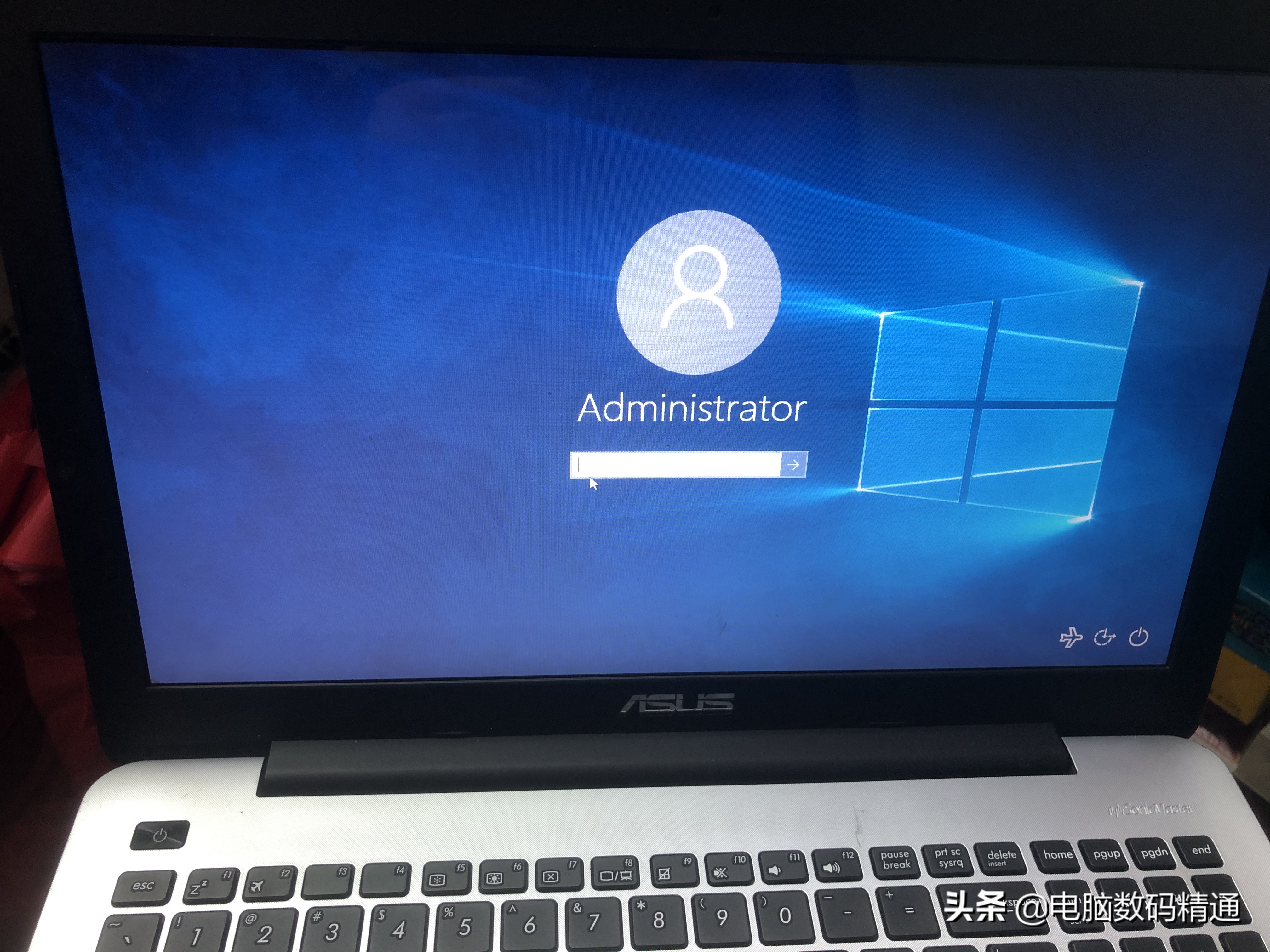 假如你忘记了电脑Windows登录密码，你应该这样操作