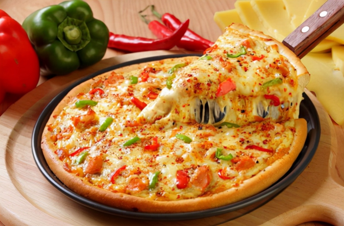 2022年披萨加盟选哪家，麦翁披萨助你快速盈利