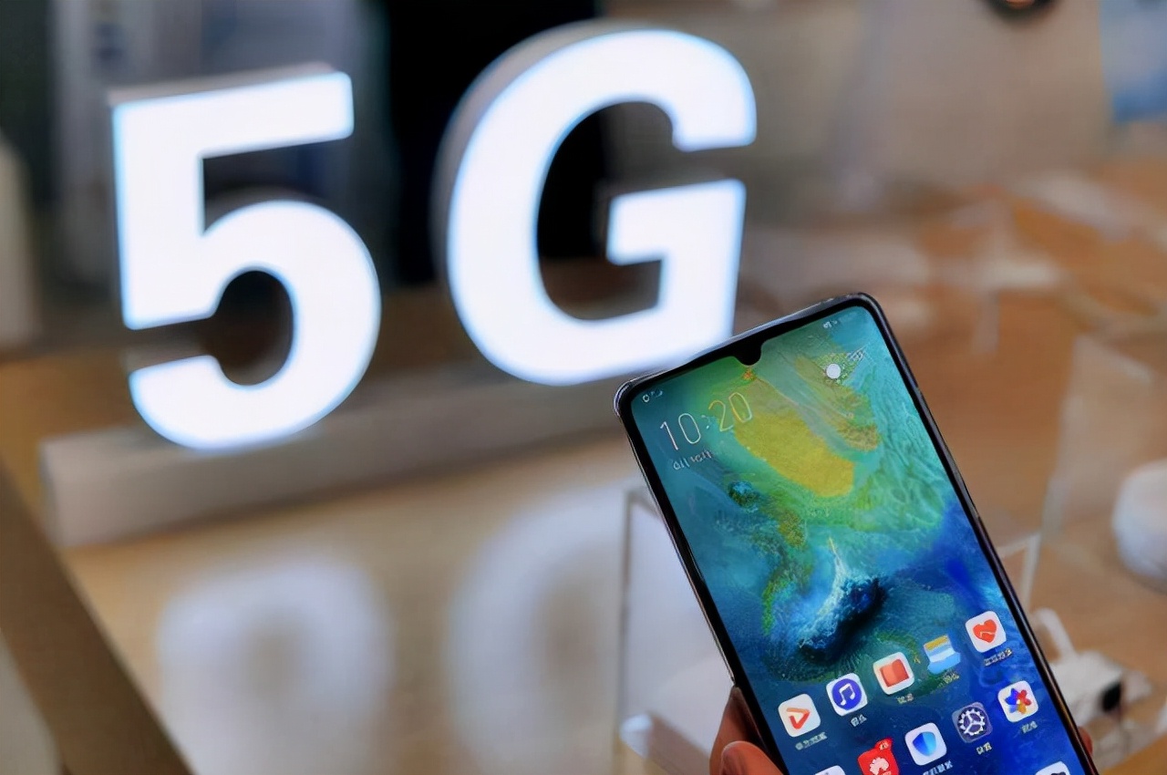 中国手机力推5G，却让苹果摘了桃子