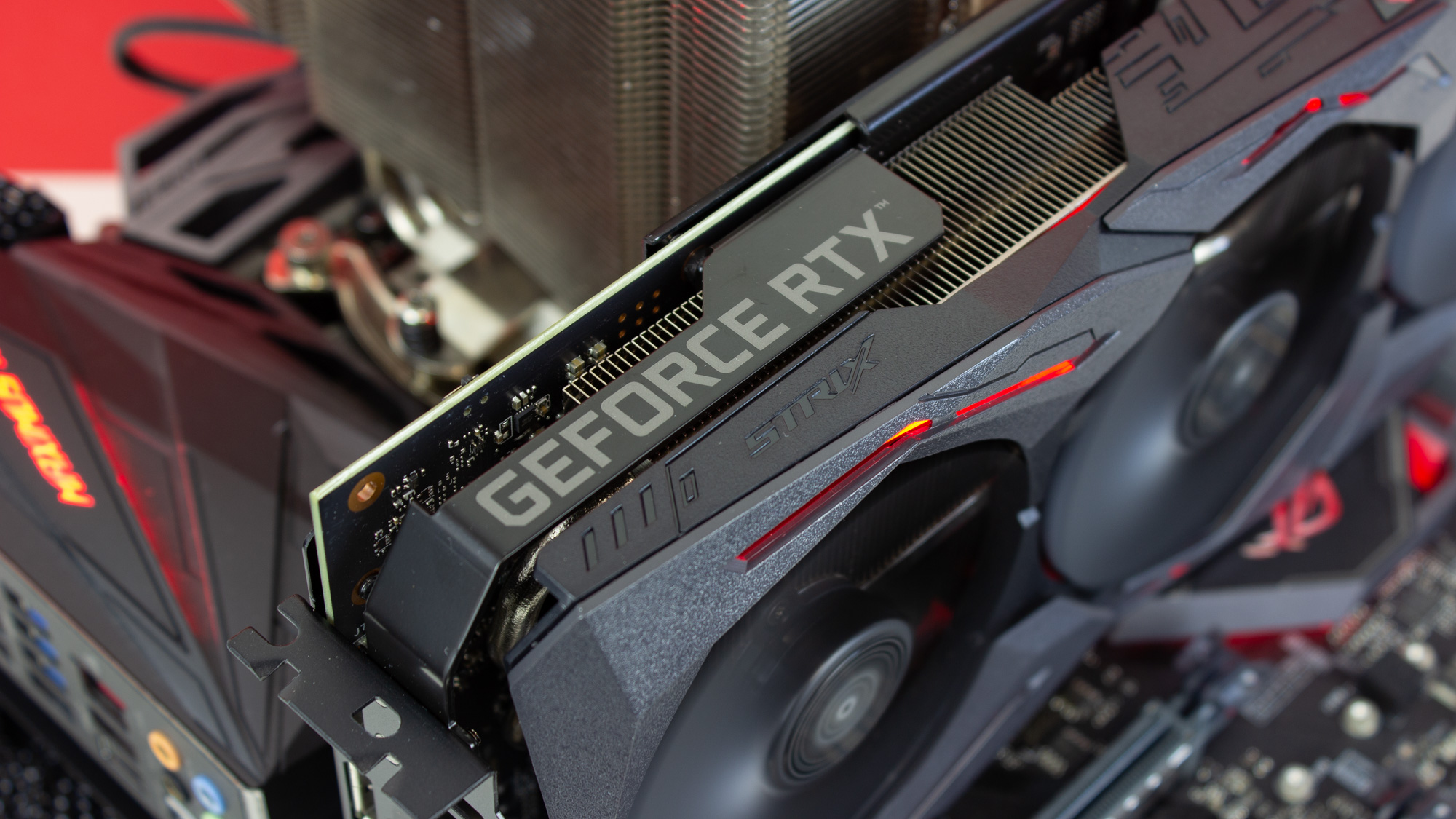 高端显卡需要多大电源？金牌750W搞不定，千瓦电源将成常态