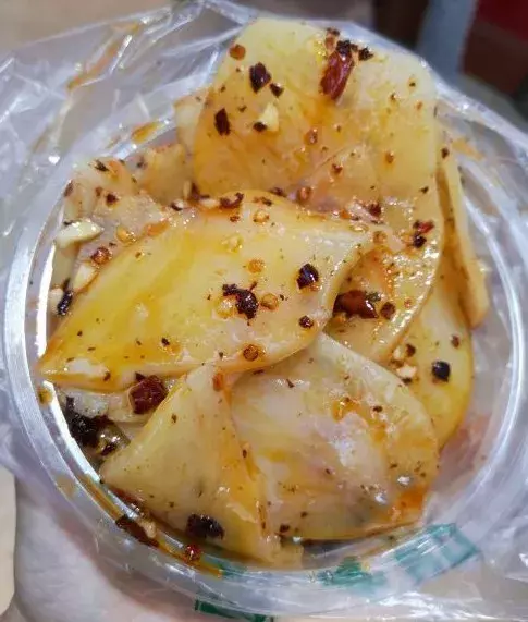 重庆这条街藏着各地特色美食，去了就不想走！