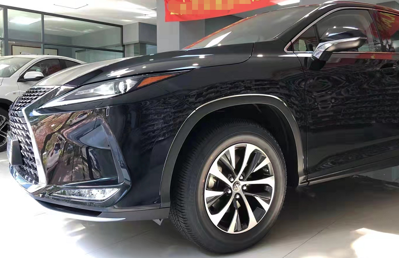 体验雷克萨斯RX：中大型豪华SUV，内饰豪华，40.5万起还看X3？