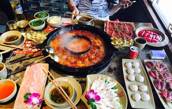 成都特色美食推荐：最全的一日三餐。带你寻味成都老味道