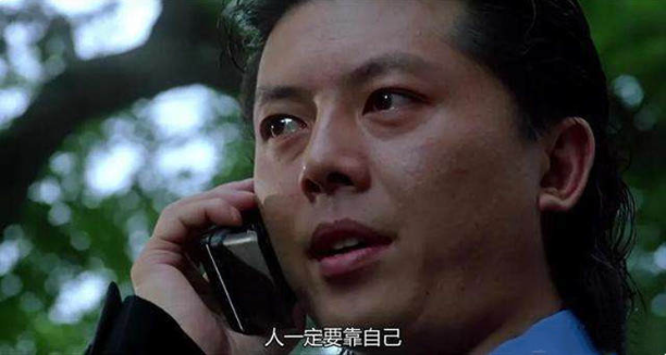 “最穷”造芯中企做出块差芯片，为何还被央视赞为“科学脊梁”？