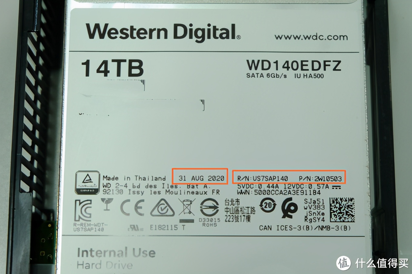 西部数据14TB移动硬盘晒单及拆解分析硬盘的磁记录方法