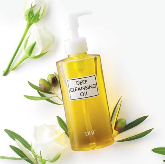 你必须知道的DHC卸妆油使用方法