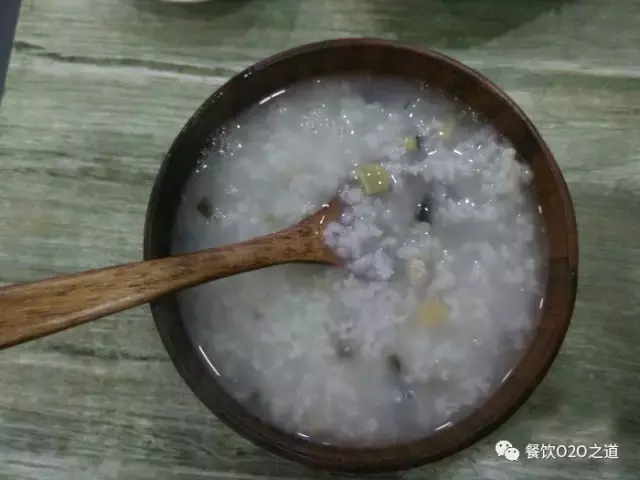 煎师傅王誉喜：用水墨画心思做一款灌汤煎包