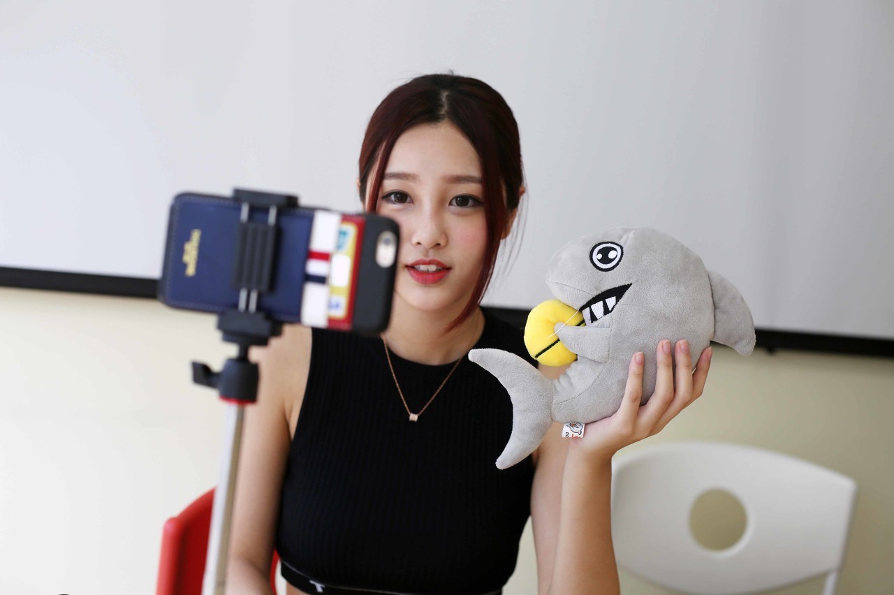 电脑直播如何美颜？一招让你颜值爆表