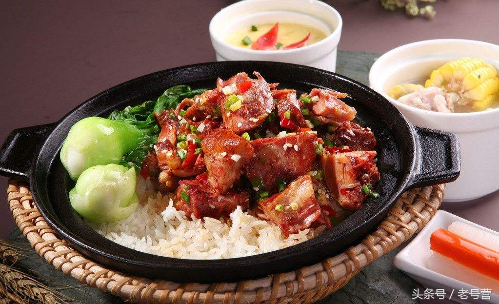 中国传承了2000多年的传统美食——“煲仔饭”