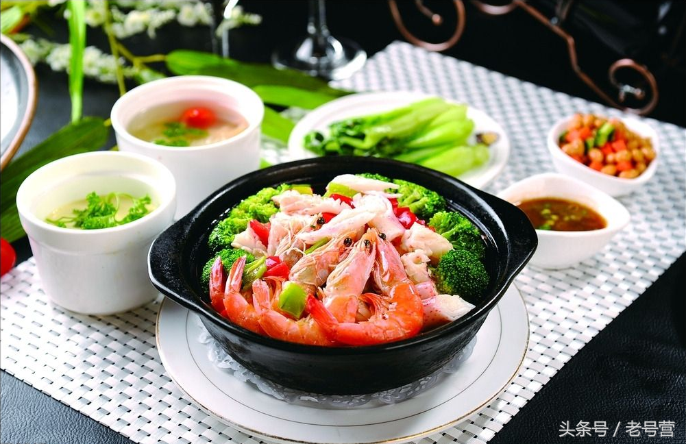 中国传承了2000多年的传统美食——“煲仔饭”