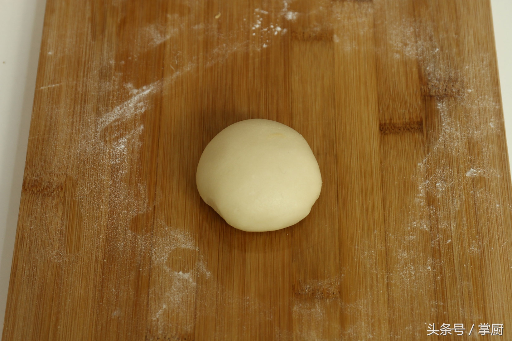 台湾名小吃太阳饼卖那么贵，现在自己在家也能做啦！