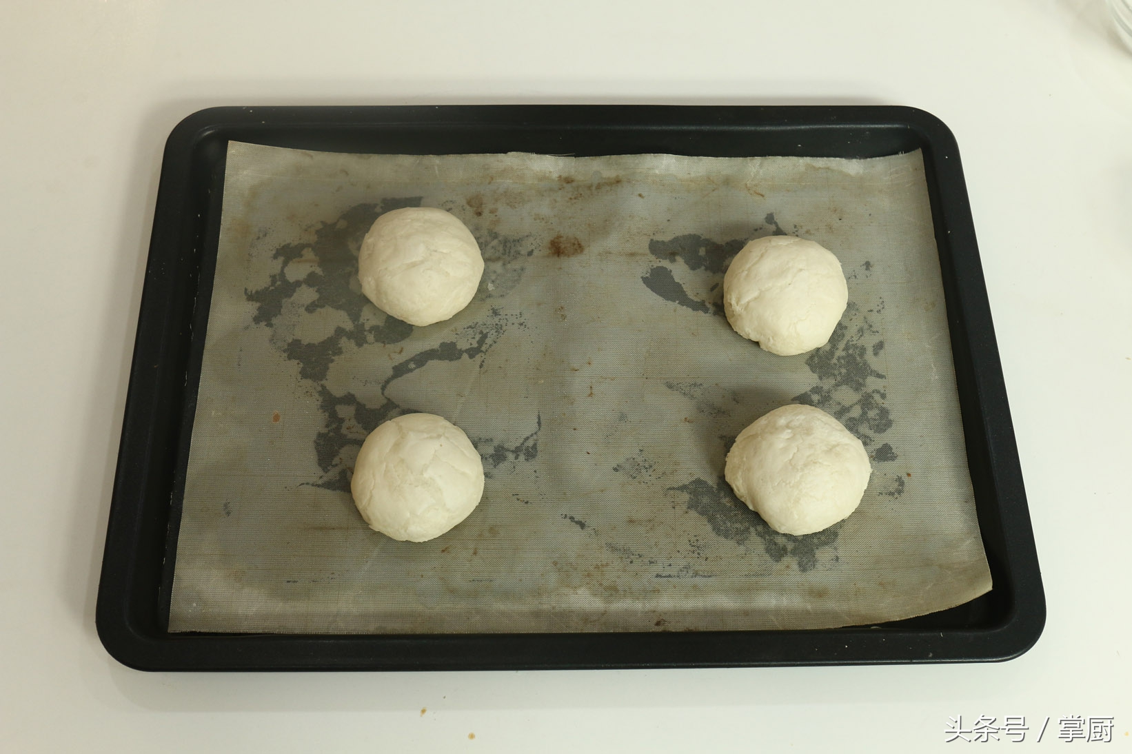 台湾名小吃太阳饼卖那么贵，现在自己在家也能做啦！