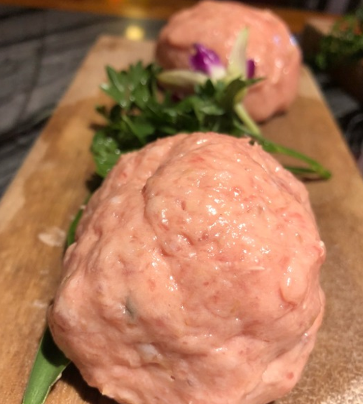 重庆大口吃肉餐馆排行榜：受气牛肉排第一