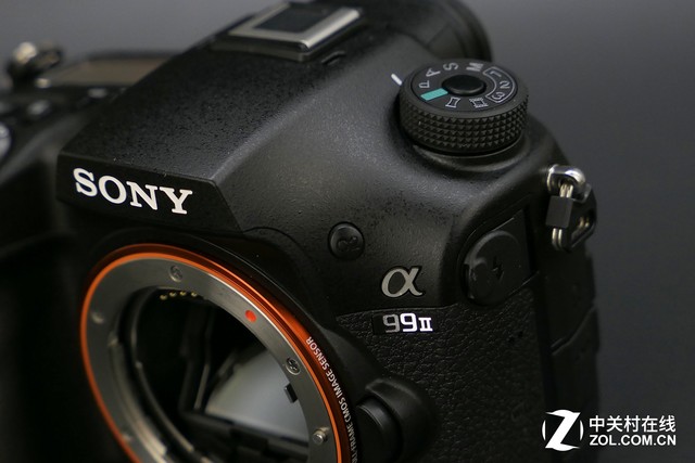高速度+高像素 索尼全画幅单电A99II评测