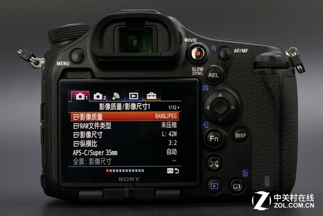 高速度+高像素 索尼全画幅单电A99II评测