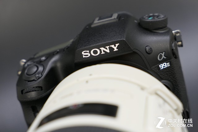 高速度+高像素 索尼全画幅单电A99II评测