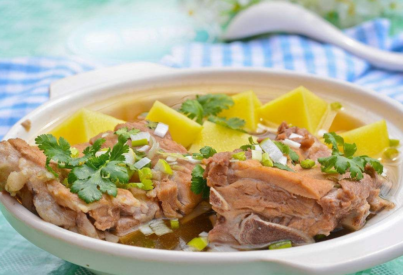 教你做特色美食排骨米饭！照我说的做，看完就可以开店了