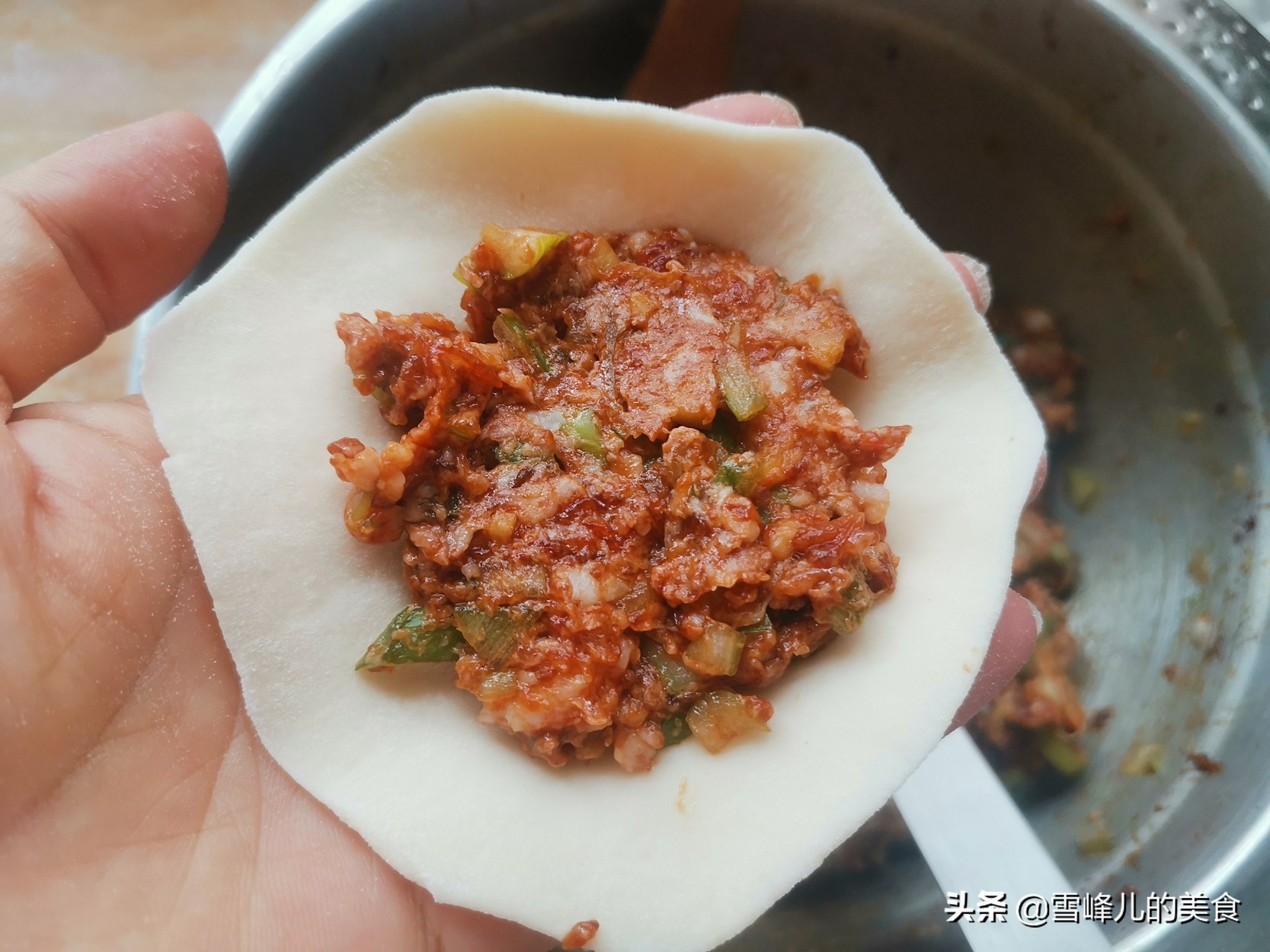 蒸包子不用那么麻烦，一次发酵就成功，暄软好吃不塌陷，真省事啊