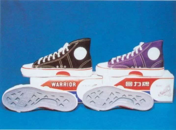 回力球鞋，国产百年老字号品牌，在国外卖600元，掀起回天之力