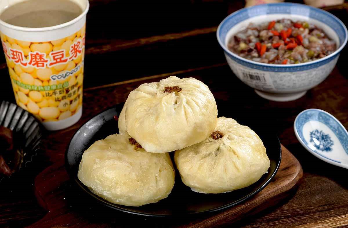 一家生意冷清的豆浆小店，一下子火爆起来，背后有什么内幕？