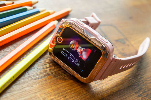 华为儿童手表4 Pro评测：守护孩子的健康安全成长