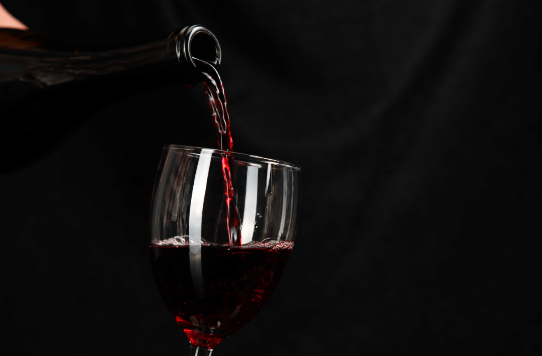 张裕解百纳中的“解百纳”到底指的是什么？一起来揭晓真面目