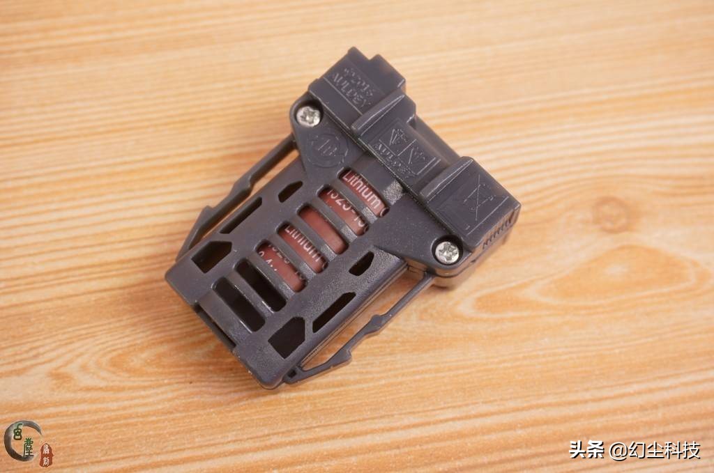 6.90包邮的奥迪双钻四驱车收到了，没想到这玩具还没淘汰